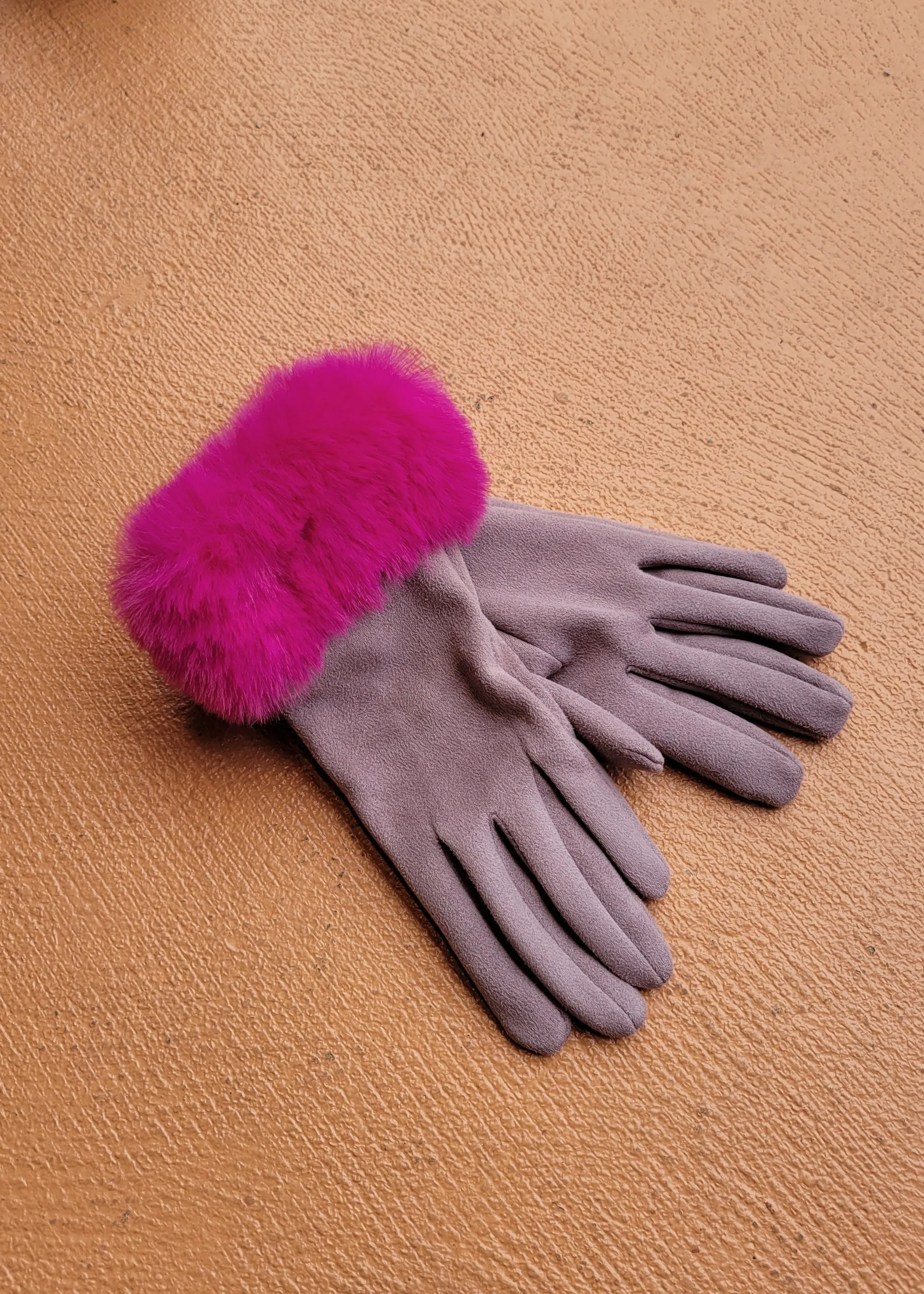 Bettina Glove