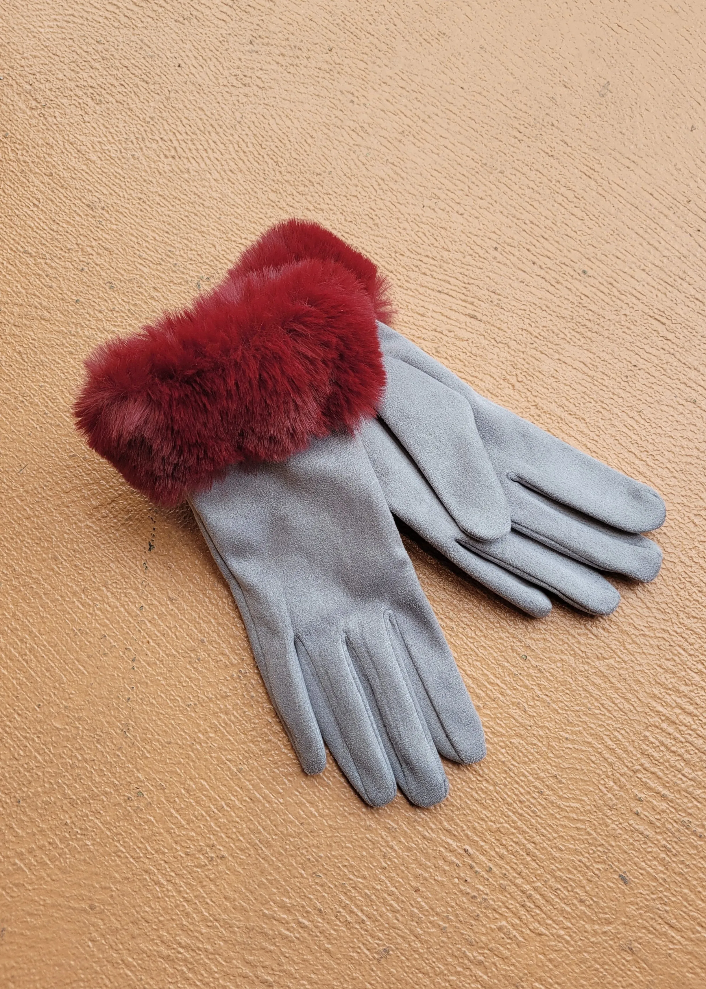 Bettina Glove