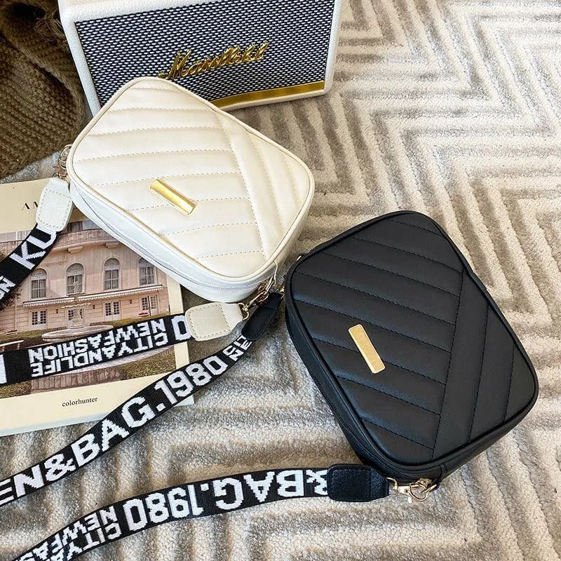 Korean-Inspired Rolling Crossbody Camera Bag - Trendy One Shoulder Phone Carrier