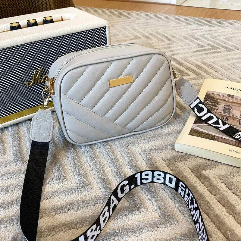 Korean-Inspired Rolling Crossbody Camera Bag - Trendy One Shoulder Phone Carrier